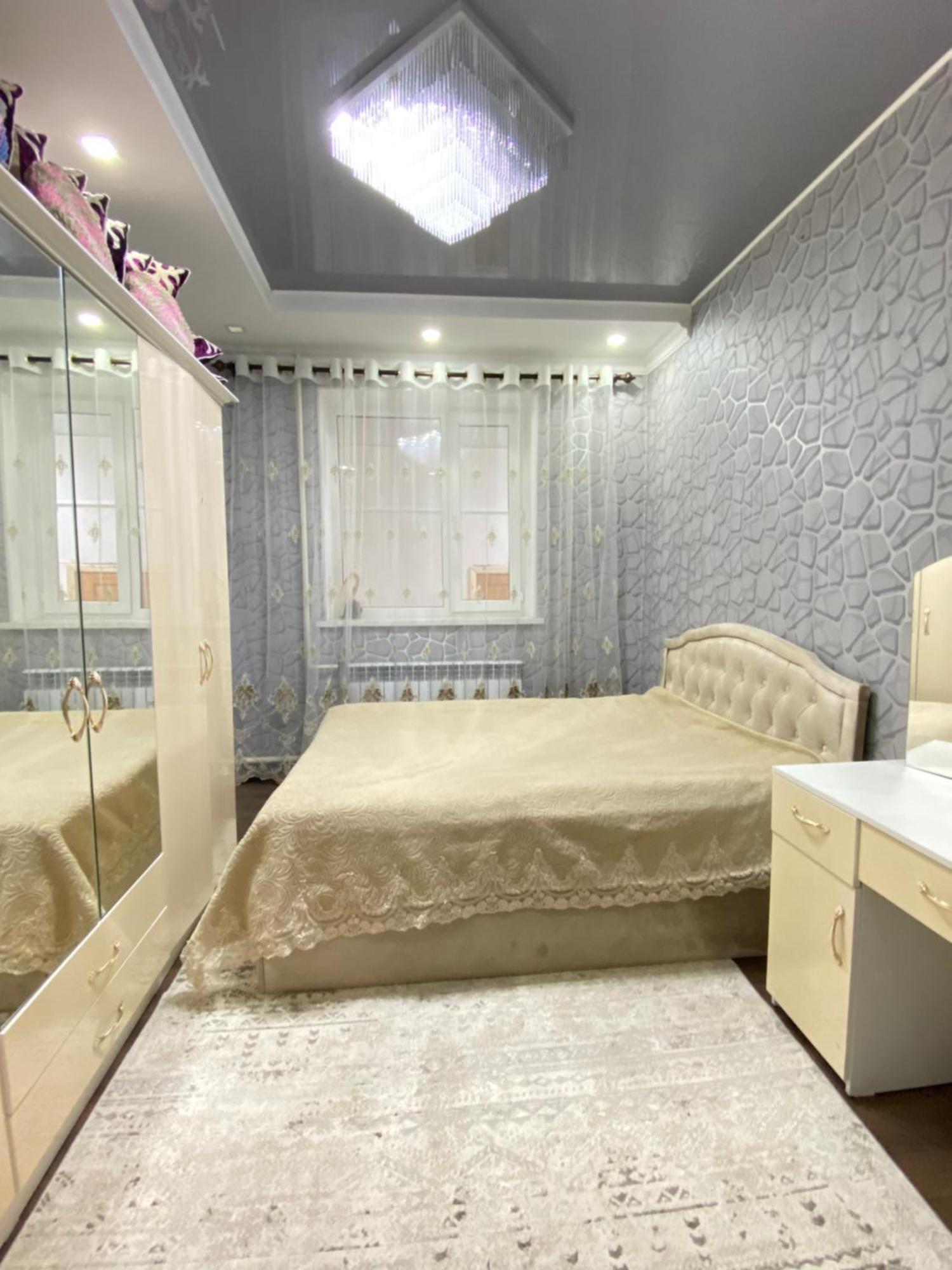 Guest House Glover Karakol Exterior photo